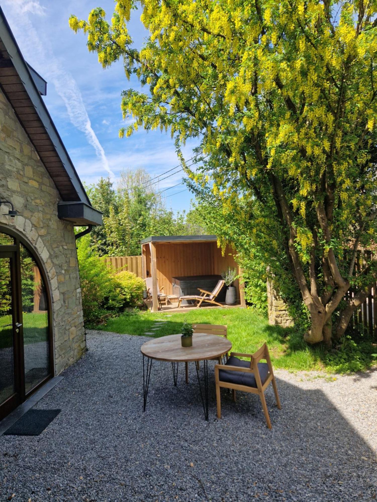 La Cachette De Simone Villa Spa Luaran gambar
